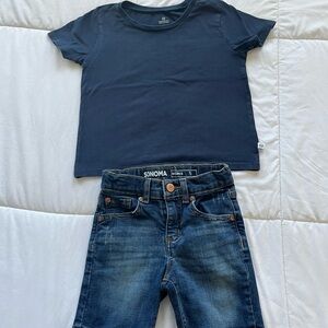 Kids 5T Dark Blue Denim shorts and Kids Short Sleeve Tee